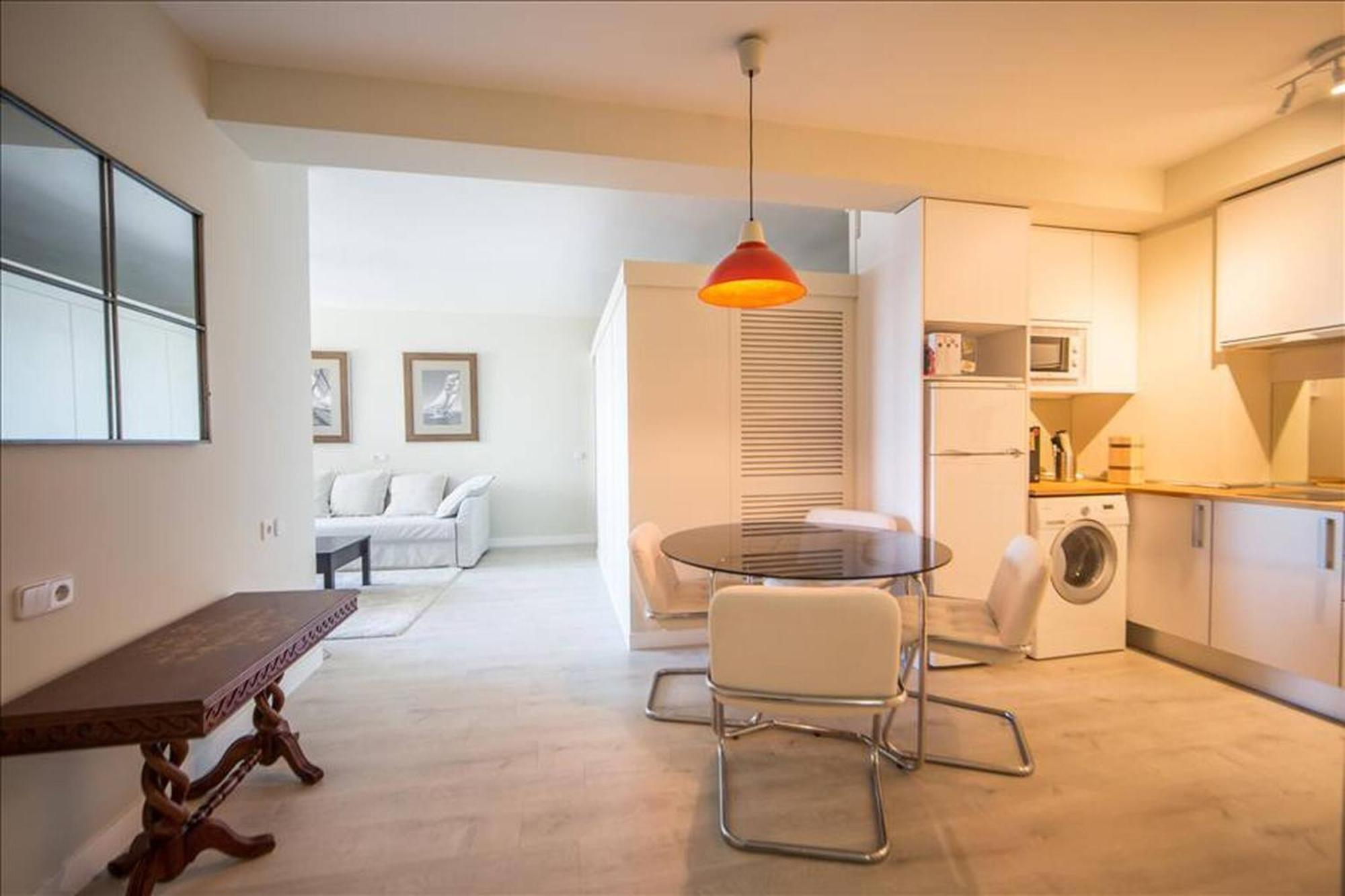 Colon Suites Madrid Exterior photo
